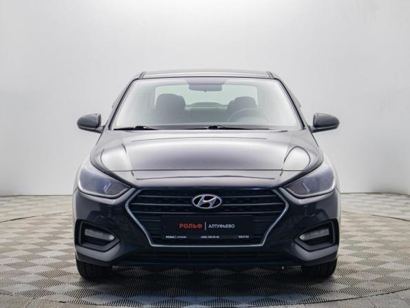 Hyundai Solaris II с пробегом 2017 года, цена 1 360 000 рублей, 119142 км, седан, Автокод Объявления