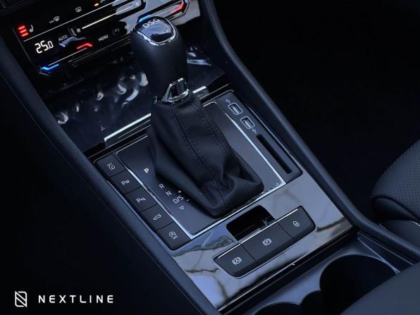 Новый Skoda Superb III Рестайлинг 2025 года, цена 3 890 000 рублей, лифтбек, Автокод Объявления