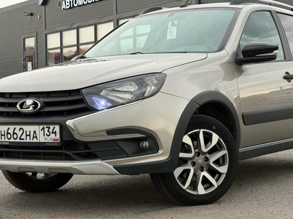 Lada (ВАЗ) Granta I Рестайлинг с пробегом 2019 года, цена 780 000 рублей, 105227 км, универсал, Автокод Объявления