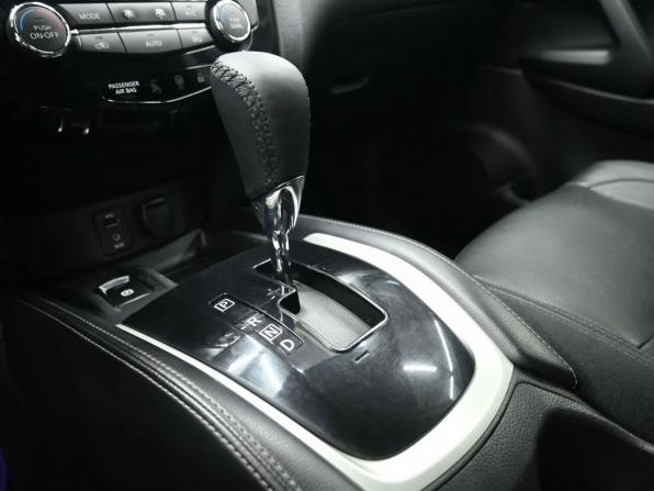 Nissan Qashqai II с пробегом 2016 года, цена 1 799 900 рублей, 70000 км, внедорожник, Автокод Объявления