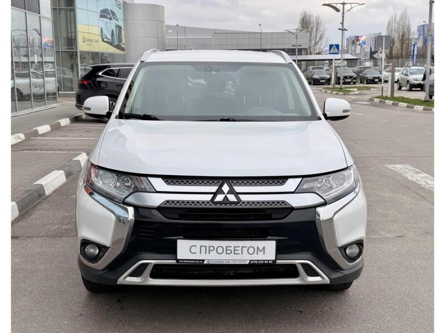 Mitsubishi Outlander III Рестайлинг 3 Воронеж  - изображение 2