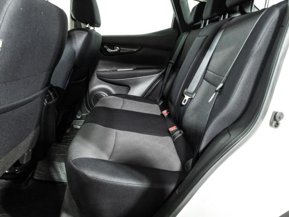 Nissan Qashqai II с пробегом 2018 года, цена 1 899 585 рублей, 101814 км, внедорожник, Автокод Объявления