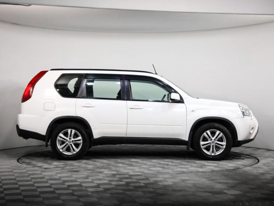 Nissan X-Trail II Рестайлинг Санкт-Петербург  - изображение 4