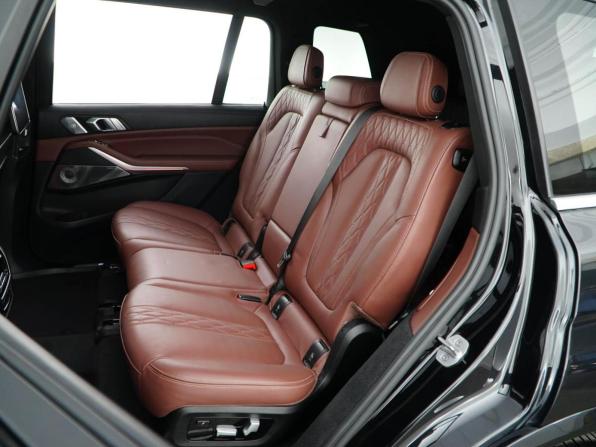 BMW X7 I (G07) с пробегом 2021 года, цена 9 558 888 рублей, 42311 км, внедорожник, Автокод Объявления