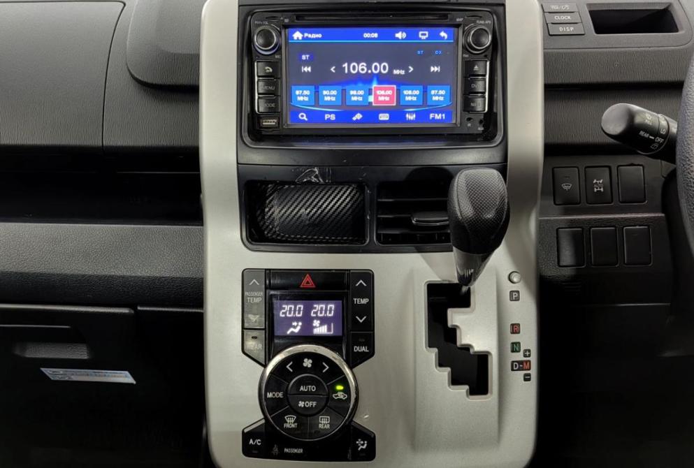 Toyota Voxy II (R70) Рестайлинг Волгоград  - изображение 13