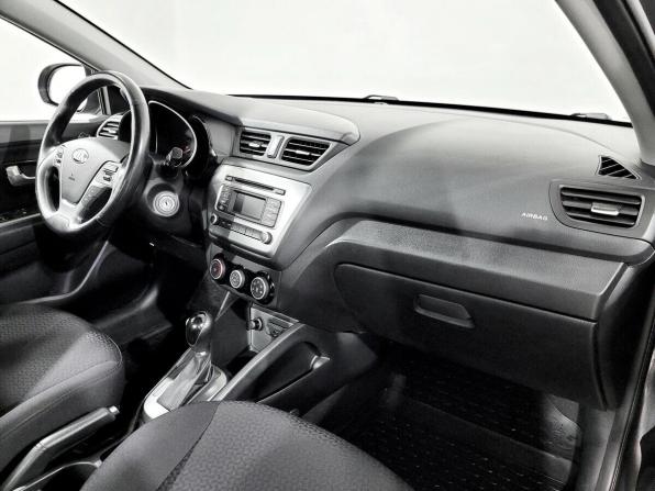 Kia Rio III Рестайлинг с пробегом 2016 года, цена 1 260 000 рублей, 64564 км, седан, Автокод Объявления