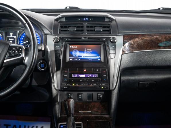 Toyota Camry VII (XV50) Рестайлинг с пробегом 2015 года, цена 2 130 000 рублей, 199146 км, седан, Автокод Объявления