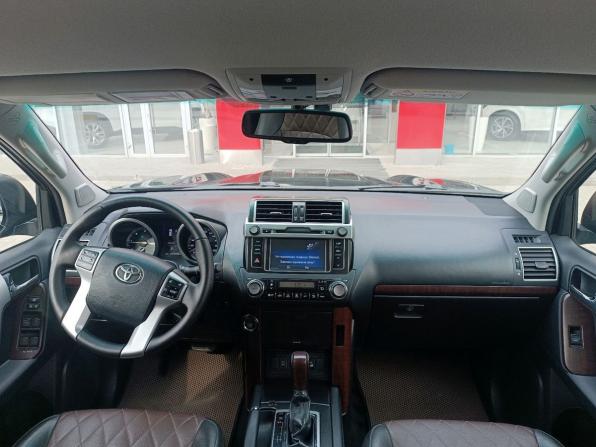 Toyota Land Cruiser Prado 150 Series Рестайлинг 1 с пробегом 2015 года, цена 3 690 000 рублей, 212450 км, внедорожник, Автокод Объявления