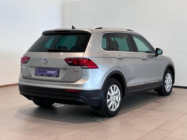 Volkswagen Tiguan II с пробегом 2017 года, цена 2 720 000 рублей, 79000 км, внедорожник, Автокод Объявления