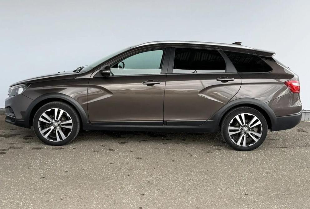 Lada (ВАЗ) Vesta I Киров  - изображение 8