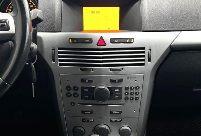 Opel Astra J Рестайлинг с пробегом 2012 года, цена 720 000 рублей, 128793 км, хэтчбек, Автокод Объявления