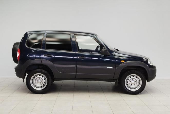Chevrolet Niva I Рестайлинг с пробегом 2010 года, цена 495 000 рублей, 141327 км, внедорожник, Автокод Объявления
