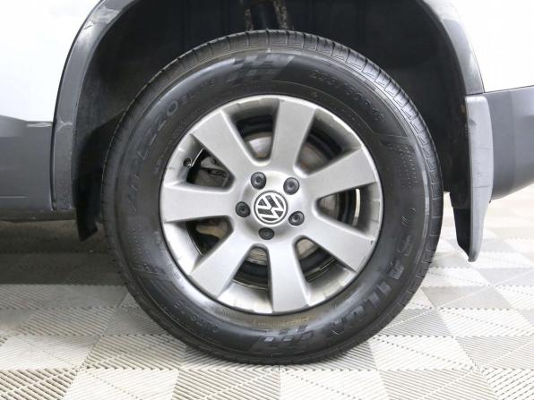 Volkswagen Tiguan I Рестайлинг с пробегом 2012 года, цена 899 000 рублей, 158987 км, внедорожник, Автокод Объявления