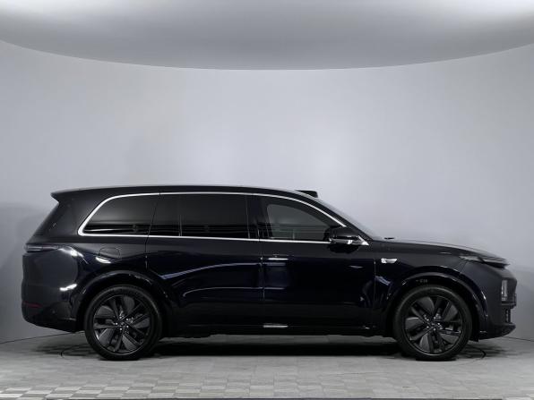 Li Auto (Lixiang) L9 I с пробегом 2023 года, цена 6 620 000 рублей, 37000 км, внедорожник, Автокод Объявления