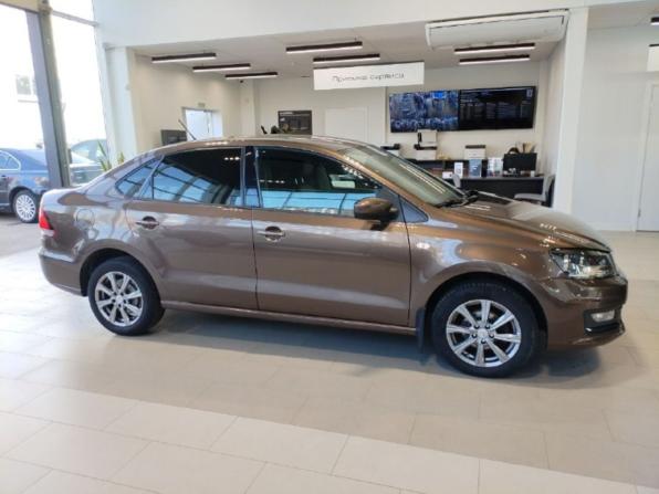 Volkswagen Polo V Рестайлинг с пробегом 2015 года, цена 829 000 рублей, 145896 км, седан, Автокод Объявления