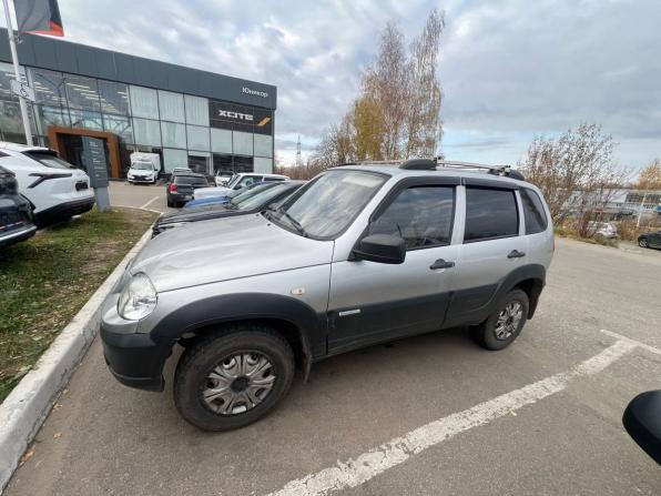 Chevrolet Niva I Рестайлинг с пробегом 2014 года, цена 499 000 рублей, 120904 км, внедорожник, Автокод Объявления
