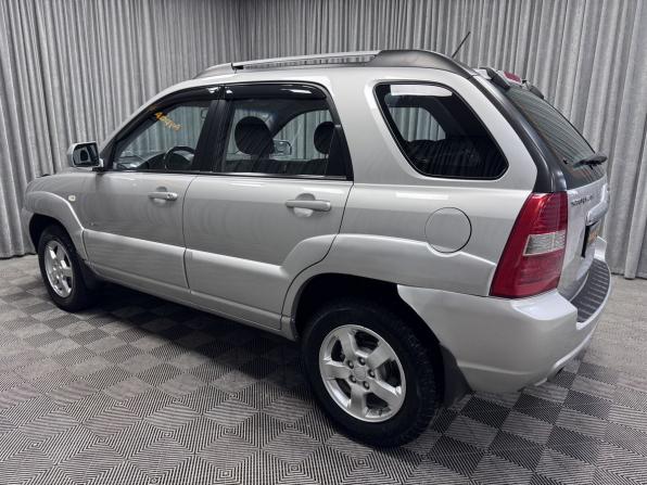 Kia Sportage II с пробегом 2008 года, цена 750 000 рублей, 313424 км, внедорожник, Автокод Объявления