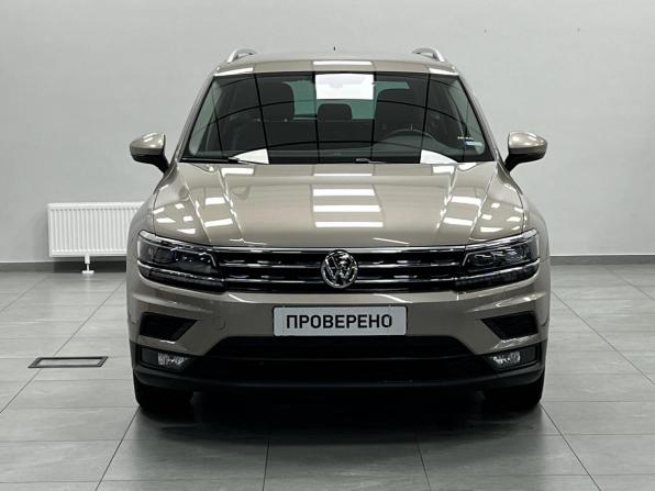 Volkswagen Tiguan II с пробегом 2018 года, цена 2 920 000 рублей, 63418 км, внедорожник, Автокод Объявления