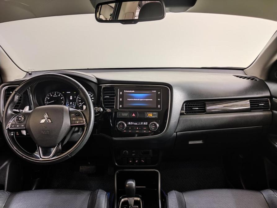 Mitsubishi Outlander III Рестайлинг 3 Барнаул  - изображение 10