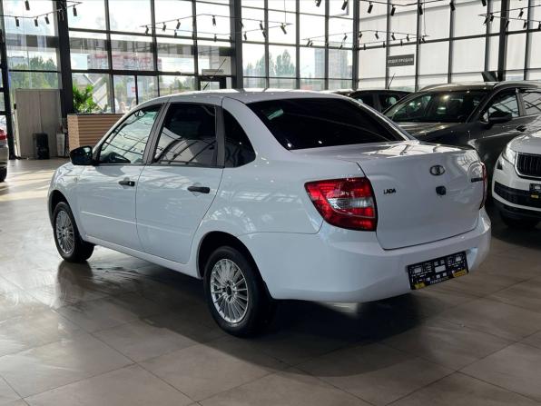 Lada (ВАЗ) Granta I с пробегом 2017 года, цена 590 000 рублей, 170000 км, седан, Автокод Объявления