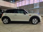 Mini Hatch III (F55/F56) Москва  - изображение 26