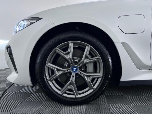 BMW i3 I (G28) с пробегом 2022 года, цена 5 999 000 рублей, 4778 км, седан, Автокод Объявления