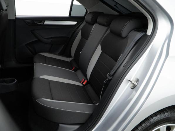 Skoda Rapid I Рестайлинг с пробегом 2018 года, цена 1 599 050 рублей, 63191 км, лифтбек, Автокод Объявления