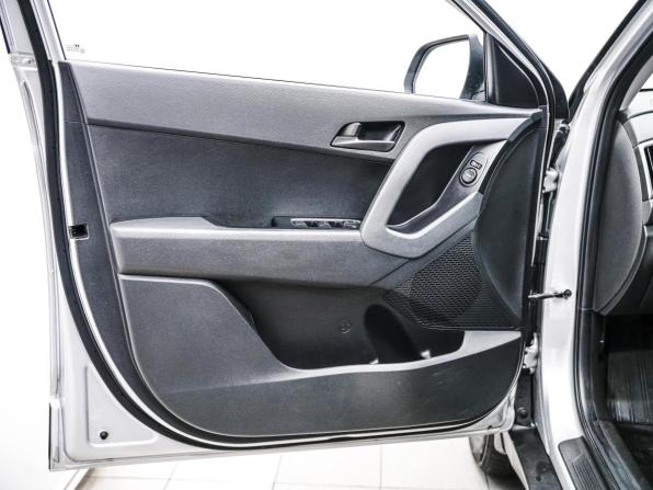 Hyundai Creta I Рестайлинг с пробегом 2021 года, цена 2 095 000 рублей, 66810 км, внедорожник, Автокод Объявления