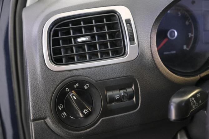 Volkswagen Polo V с пробегом 2011 года, цена 699 000 рублей, 86000 км, седан, Автокод Объявления
