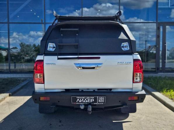 Toyota Hilux VIII с пробегом 2019 года, цена 2 650 000 рублей, 553444 км, пикап, Автокод Объявления