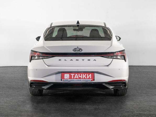 Hyundai Elantra VII (CN7) с пробегом 2021 года, цена 1 800 000 рублей, 46584 км, седан, Автокод Объявления