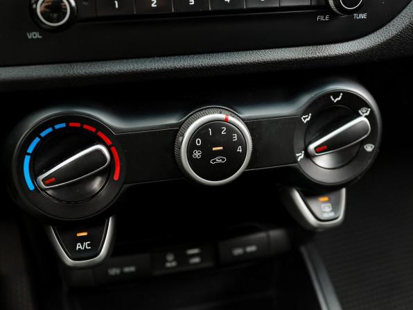 Kia Rio IV с пробегом 2017 года, цена 1 149 000 рублей, 109000 км, седан, Автокод Объявления