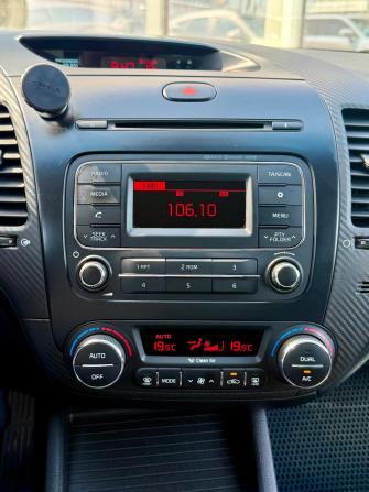 Kia Cerato III с пробегом 2013 года, цена 1 075 000 рублей, 236639 км, седан, Автокод Объявления