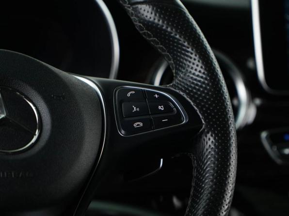 Mercedes-Benz V-Класс III (W447) Рестайлинг с пробегом 2019 года, цена 4 389 999 рублей, 201191 км, минивэн, Автокод Объявления