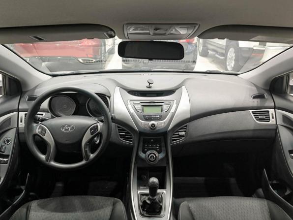 Hyundai Elantra V (MD) Рестайлинг с пробегом 2013 года, цена 1 099 000 рублей, 147010 км, седан, Автокод Объявления