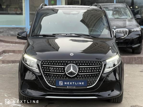 Mercedes-Benz V-Класс III (W447) Рестайлинг 2 с пробегом 2024 года, цена 20 490 000 рублей, 7000 км, минивэн, Автокод Объявления