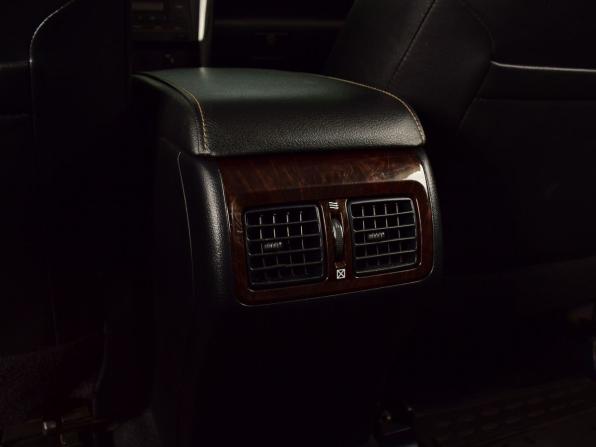 Toyota Camry VII (XV50) Рестайлинг с пробегом 2015 года, цена 2 100 995 рублей, 141098 км, седан, Автокод Объявления