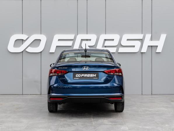 Hyundai Solaris II Рестайлинг с пробегом 2021 года, цена 1 725 000 рублей, 29713 км, седан, Автокод Объявления