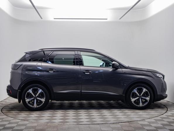 Peugeot 3008 II Рестайлинг с пробегом 2021 года, цена 2 295 000 рублей, 122656 км, внедорожник, Автокод Объявления