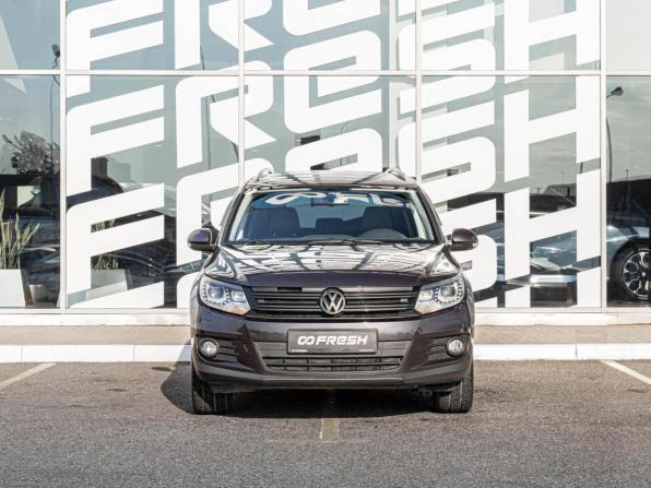 Volkswagen Tiguan I Рестайлинг с пробегом 2015 года, цена 1 260 000 рублей, 214377 км, внедорожник, Автокод Объявления