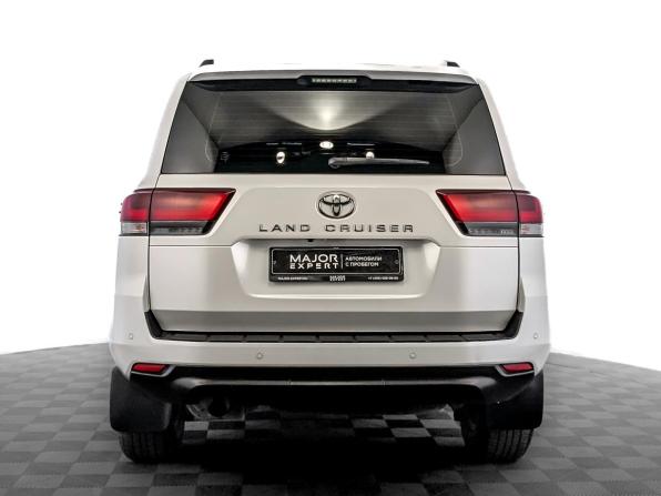 Toyota Land Cruiser 300 Series с пробегом 2023 года, цена 9 300 000 рублей, 63304 км, внедорожник, Автокод Объявления