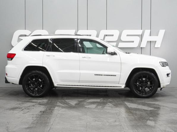 Jeep Grand Cherokee IV (WK2) Рестайлинг с пробегом 2018 года, цена 3 299 000 рублей, 166912 км, внедорожник, Автокод Объявления