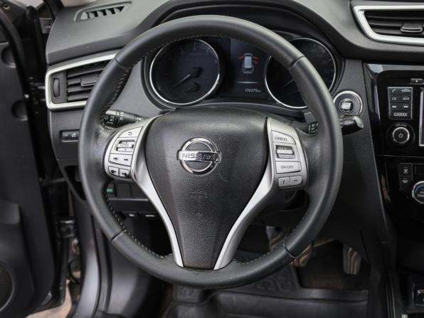 Nissan X-Trail III с пробегом 2017 года, цена 1 679 000 рублей, 176373 км, внедорожник, Автокод Объявления