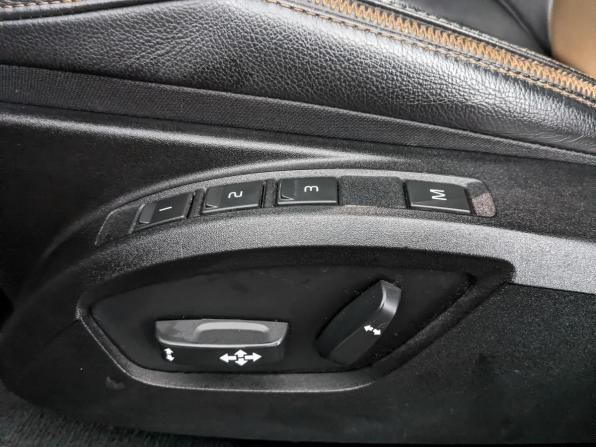 Volvo V40 II с пробегом 2015 года, цена 1 280 000 рублей, 146531 км, хэтчбек, Автокод Объявления