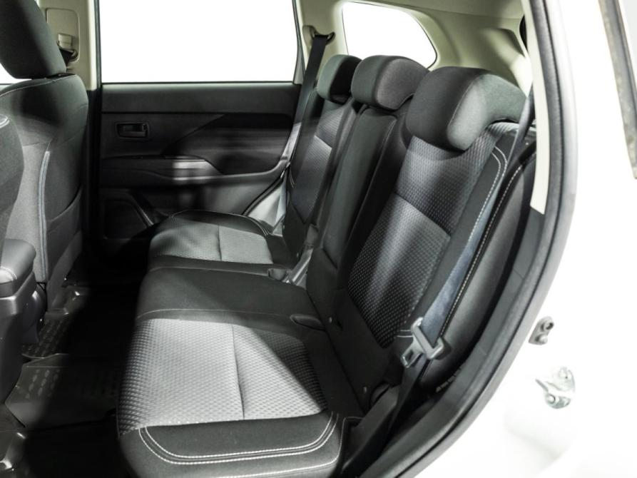 Mitsubishi Outlander III Рестайлинг 3 Санкт-Петербург  - изображение 10