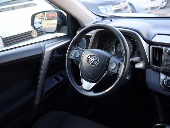 Toyota RAV4 IV (XA40) с пробегом 2014 года, цена 1 986 000 рублей, 116723 км, внедорожник, Автокод Объявления