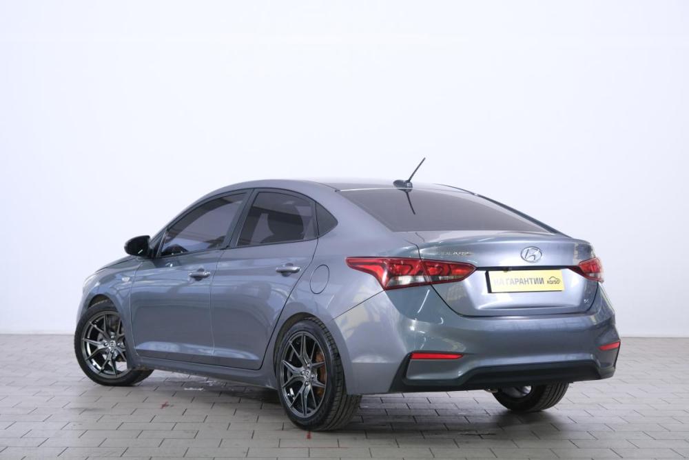 Hyundai Solaris II Омск  - изображение 5