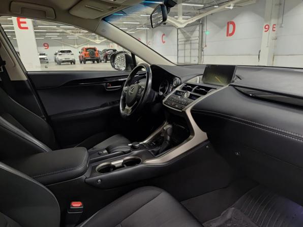 Lexus NX I с пробегом 2015 года, цена 2 590 000 рублей, 121201 км, внедорожник, Автокод Объявления