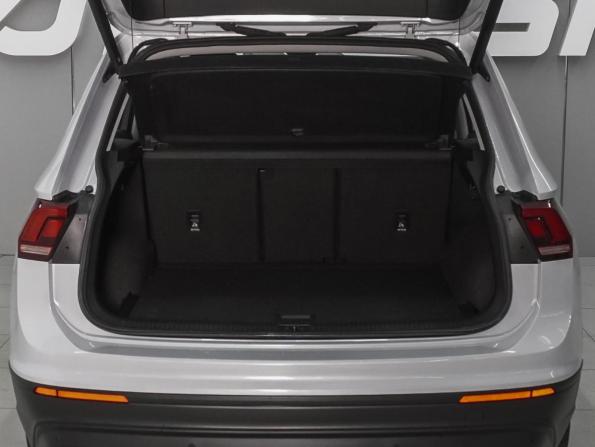 Volkswagen Tiguan II с пробегом 2019 года, цена 2 550 000 рублей, 105849 км, внедорожник, Автокод Объявления