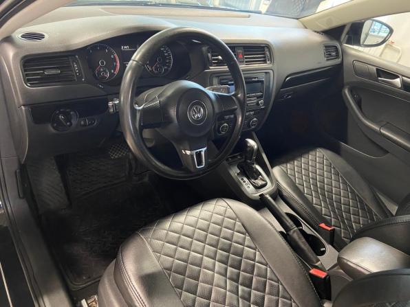 Volkswagen Jetta VI с пробегом 2012 года, цена 723 441 рубль, 355647 км, седан, Автокод Объявления